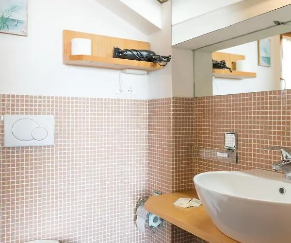 Gæstehus Ara Dei Pre, Terre Marine